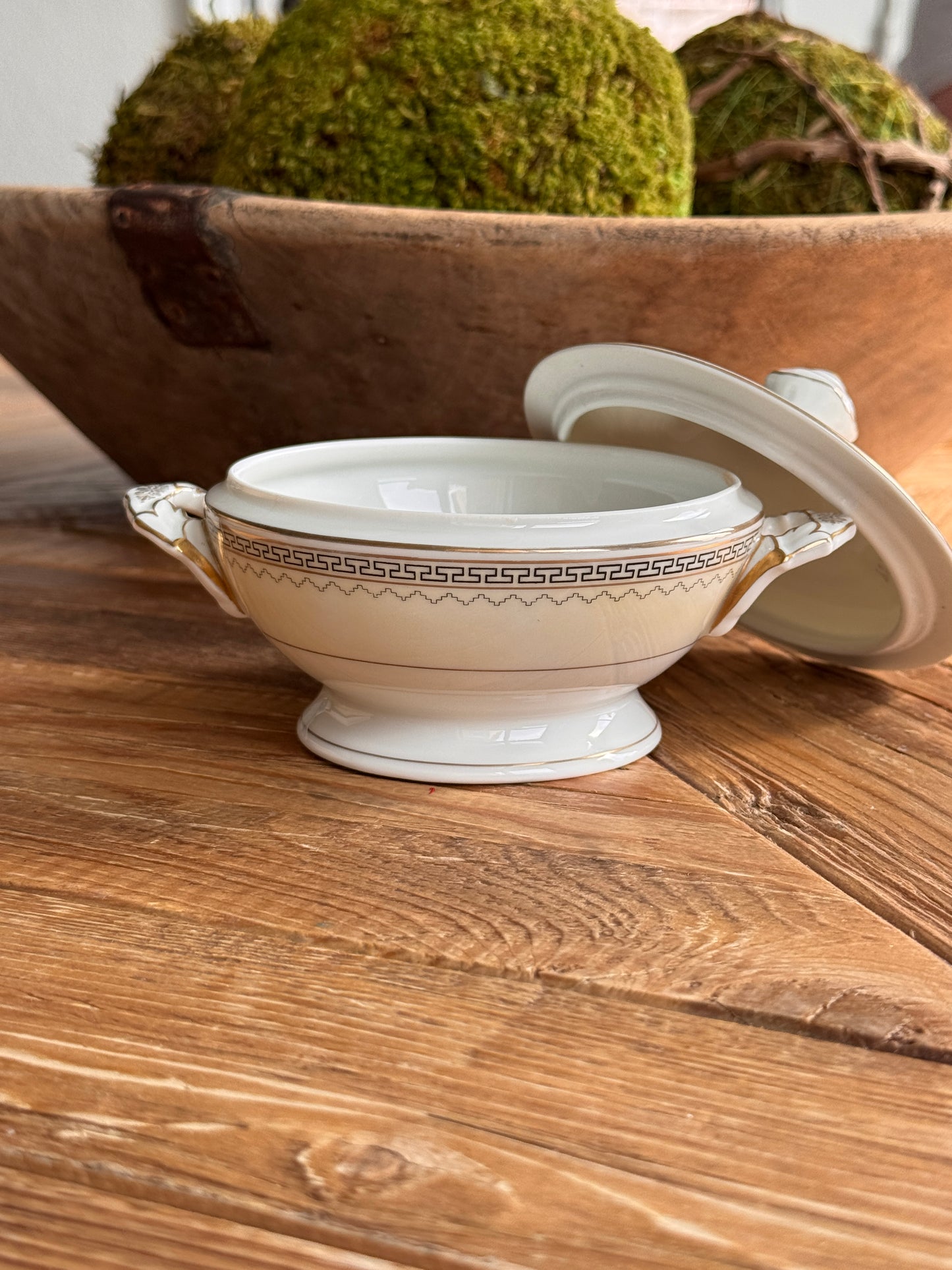 Vintage Lohengrin Eschenbach Covered Porcelain Bowl | Bavaria Germany | Greek Key Tureen