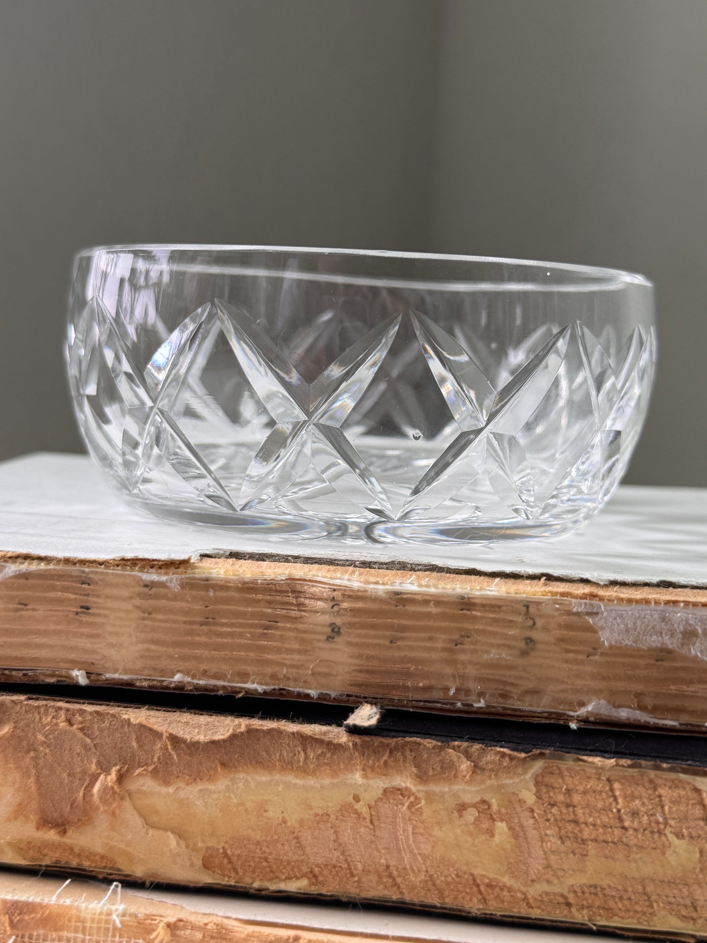 Vintage Cut Crystal Bowl | Starburst Base | 4.5″ Trinket Dish
